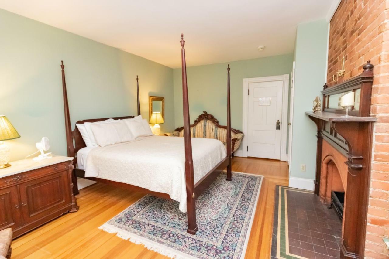 Saratoga Dreams Bed And Breakfast Saratoga Springs Zimmer foto
